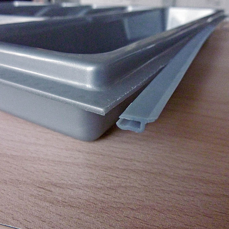 Комплект декор.профилей д/торцов серый пластиковый 480мм Vоlpato Комплект декор.профилей д/торцов серый пластиковый 480мм Vоlpato